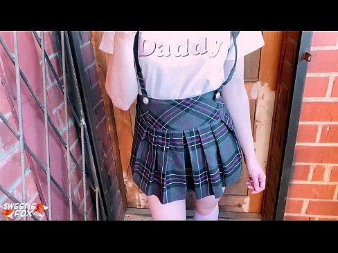 ❤️ Schoolgirl Sucks a dick gu domhainn agus fucks an àite clasaichean. ❌  Pornografach  aig gd.fashiontee.top ❌❤